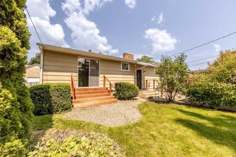 936 E 37th Ave, Spokane, WA 99203 photo 18