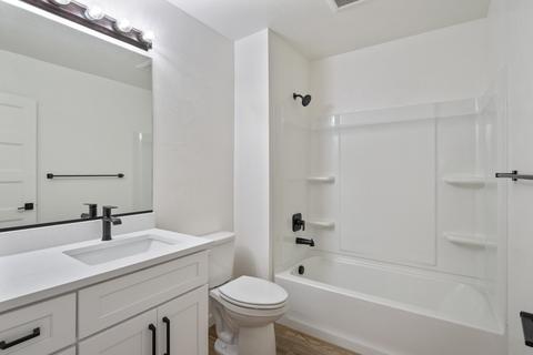 21 E Walton Ave, Spokane, WA 99207 photo 19