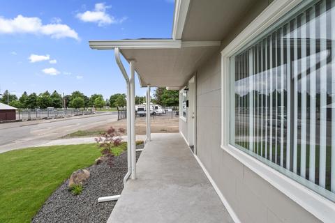 21 E Walton Ave, Spokane, WA 99207 photo 4