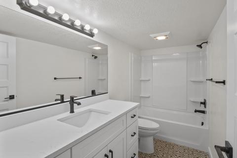 21 E Walton Ave, Spokane, WA 99207 photo 25