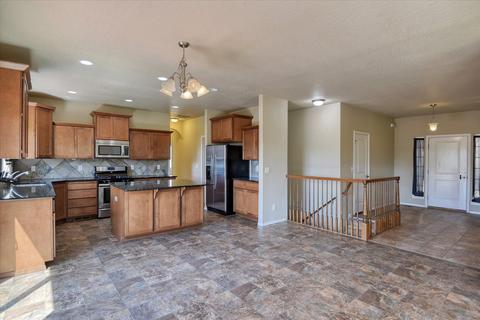 7614 E Garnet Ln, Spokane, WA 99212 photo 18