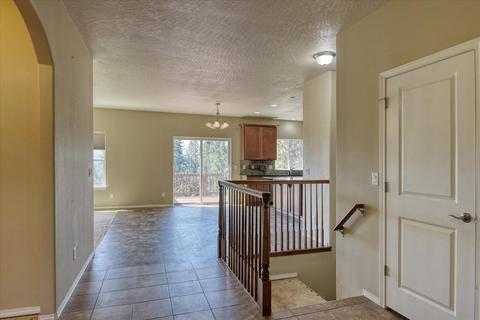 7614 E Garnet Ln, Spokane, WA 99212 photo 4
