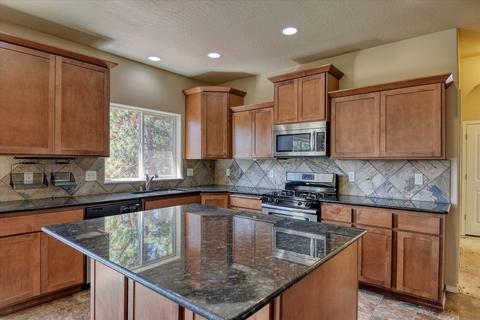 7614 E Garnet Ln, Spokane, WA 99212 photo 8
