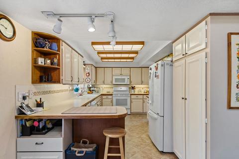 727 E Glencrest Dr, Spokane, WA 99208 photo 7