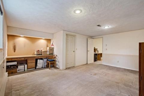727 E Glencrest Dr, Spokane, WA 99208 photo 24