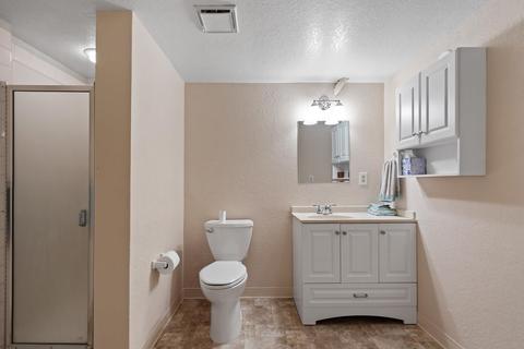 727 E Glencrest Dr, Spokane, WA 99208 photo 17