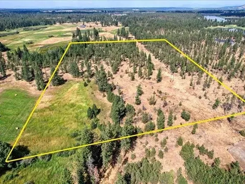 18 Nn W Paradise Rd, Spokane, WA 99224