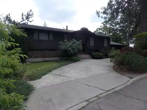 1005 S Pepper Tree Lane Ln, Spokane, WA 99224