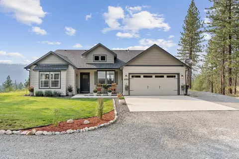 20021 N Mathias Ln, Nine Mile Falls, WA 99026