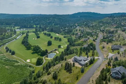 1928 E Tomahawk Ln, Spokane, WA 99223