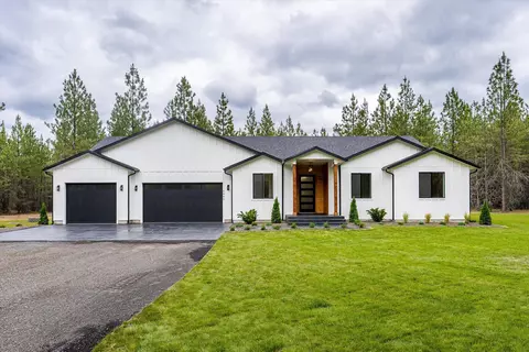 6863 Elk Chattaroy Rd, Chattaroy, WA 99003