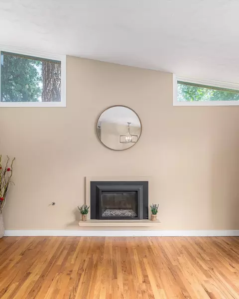 6619 N Stevens St, Spokane, WA 99208 photo 4