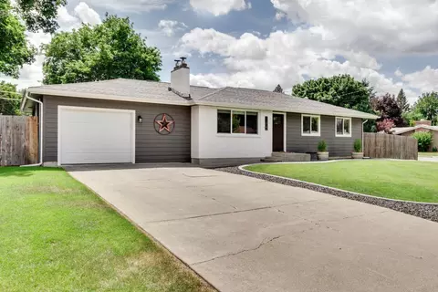 11922 E 26th Ave, Spokane, WA 99206 photo 2