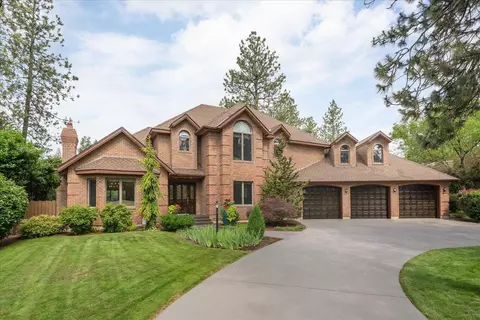 710 W Saxon Dr, Spokane, WA 99203