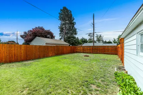 1310 E Sanson Ave, Spokane, WA 99207 photo 26