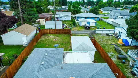 1310 E Sanson Ave, Spokane, WA 99207 photo 33