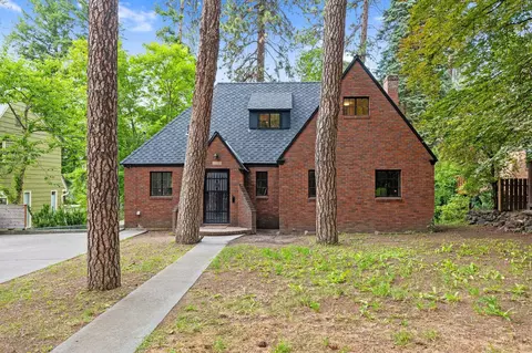 1221 E 20th Ave, Spokane, WA 99203