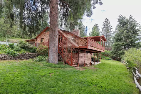 12621 S Jackson Rd, Mica, WA 99023