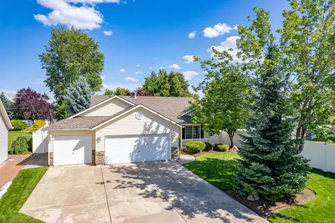 7408 N Magnolia Ct, Spokane, WA 99217