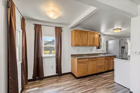 2228 E Heroy Ave, Spokane, WA 99207 photo 4