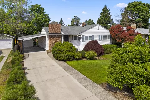 5809 N Elgin St, Spokane, WA 99205