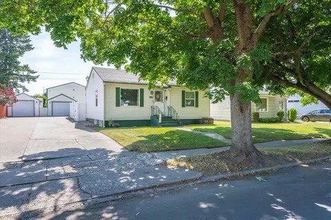 5328 N Cedar St, Spokane, WA 99205