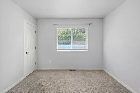 4018 E 16th Ave, Spokane, WA 99223 photo 23