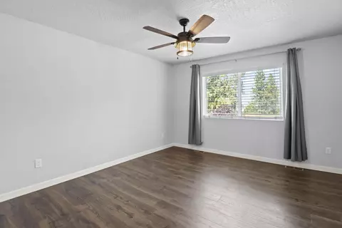 4018 E 16th Ave, Spokane, WA 99223 photo 25