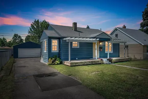 808 E Walton Ave, Spokane, WA 99207