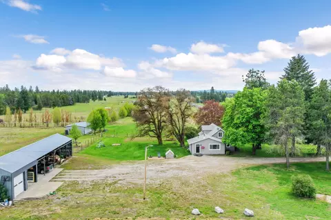 39110 N Sherman Rd, Deer Park, WA 99006