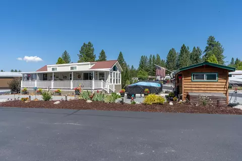 306 Tall Pine Loop N #1, Usk, WA 99180