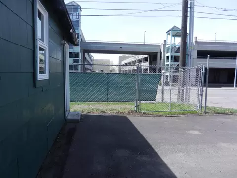 303 E Broad Ave, Spokane, WA 99207 photo 21