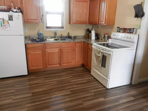 303 E Broad Ave, Spokane, WA 99207 photo 3