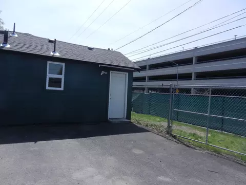 303 E Broad Ave, Spokane, WA 99207 photo 15