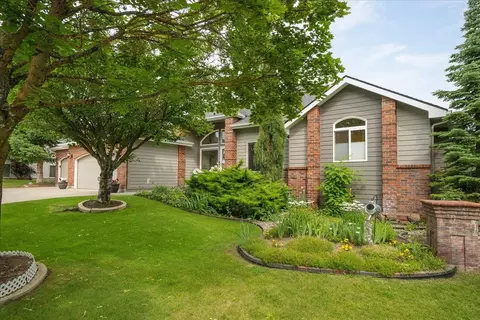 2423 S Starlight Ln, Spokane Valley, WA 99016