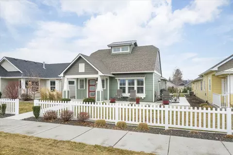 22591 E Wellington Pkwy, Liberty Lake, WA 99019