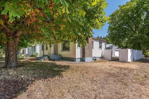 5304 N Monroe St, Spokane, WA 99205