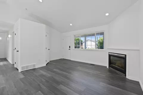 318 E Ballard Rd, Colbert, WA 99005 photo 5