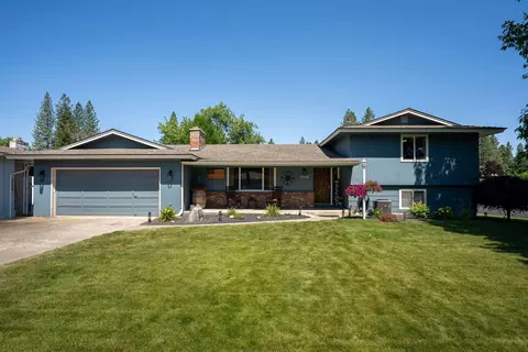 5310 W Baywood Ct, Spokane, WA 99208