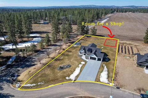 20705 N Horseman Ln, Colbert, WA 99005