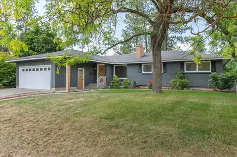2009 E 37th Ave, Spokane, WA 99203