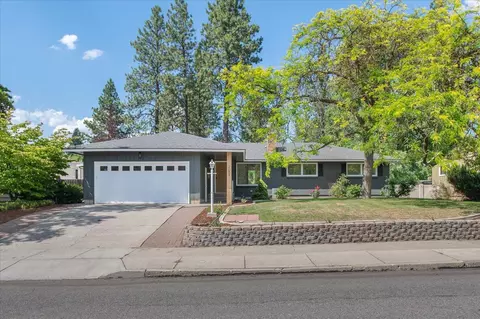 2009 E 37th Ave, Spokane, WA 99203 photo 3