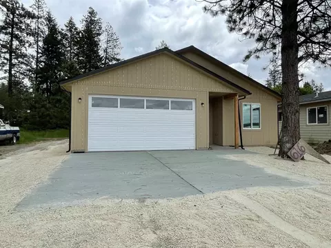 616 N 2nd St, Springdale, WA 99173