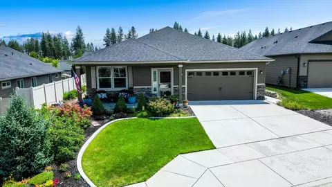 7023 S Woodhaven Dr, Spokane, WA 99224
