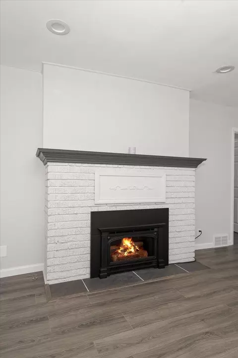 628 E Broad Ave, Spokane, WA 99207 photo 10