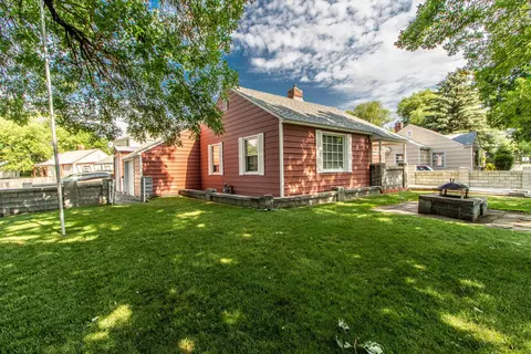 10203 N Andrew St, Spokane, WA 99218
