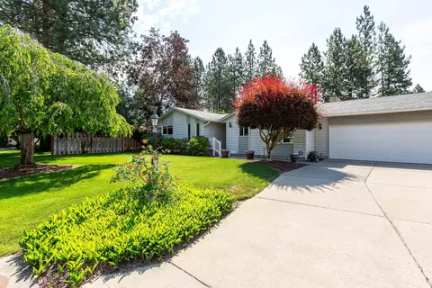 324 E Sierra Ct, Spokane, WA 99208