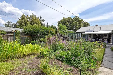 2207 E Nebraska St, Spokane, WA 99207 photo 43