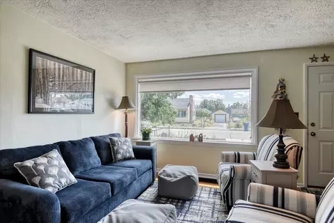 2207 E Nebraska St, Spokane, WA 99207 photo 6