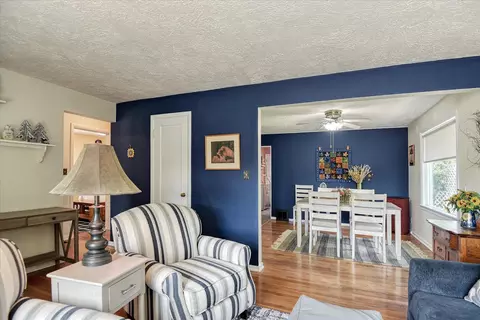 2207 E Nebraska St, Spokane, WA 99207 photo 8